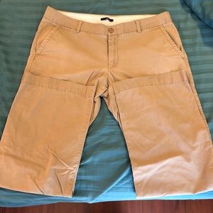 ❤️ GAP straight leg khakis - 12R